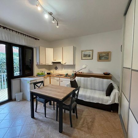 Ferienwohnung App Rojko Lovrečica Exterior foto